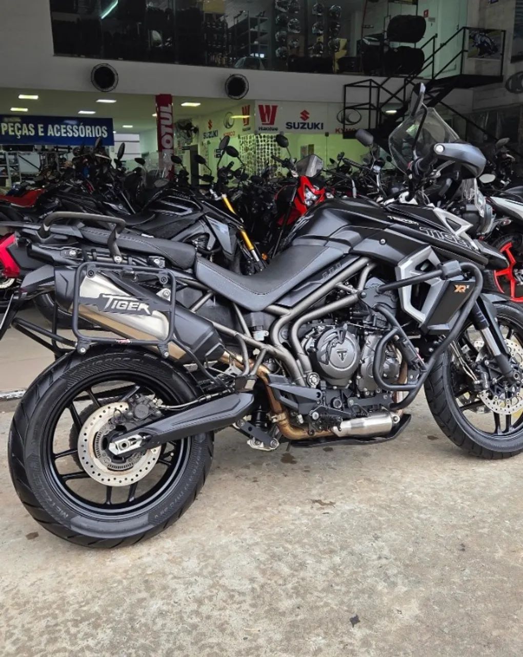 Triumph Tiger 800 XRX - Foto 4