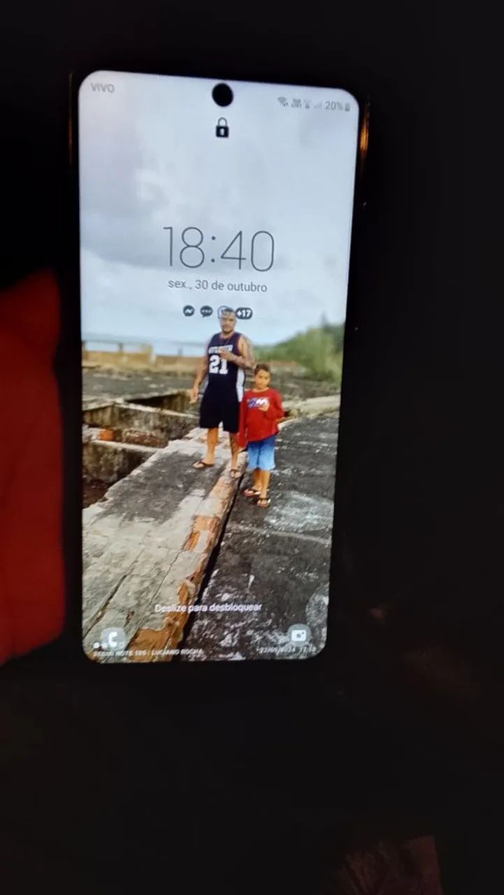 SAMSUNG Galaxy S20FE