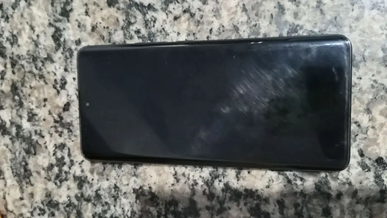 VENDO ESSE CELULAR POCOX7 