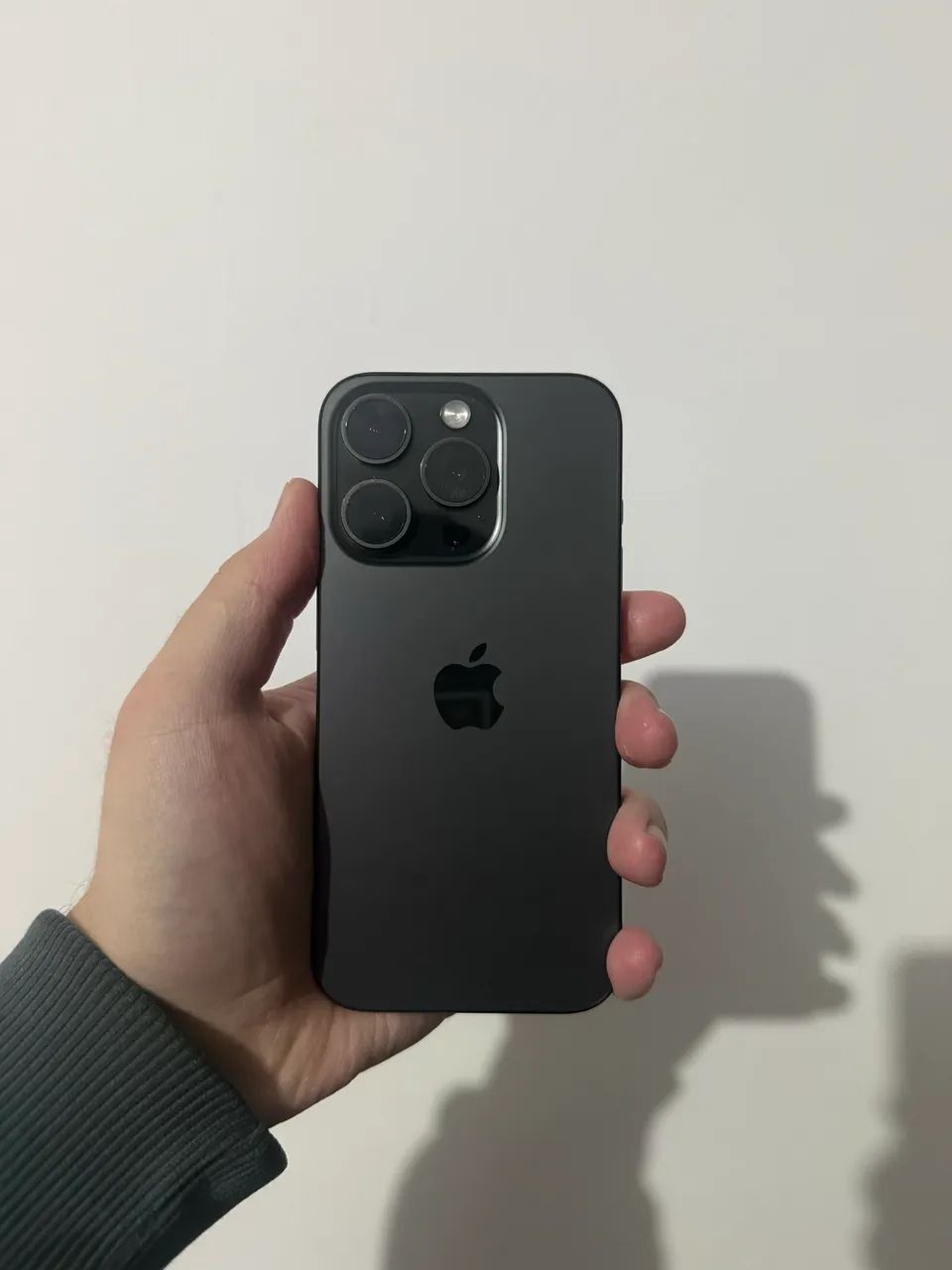 GB) (128 Pro 15 iPhone Apple 美品 128GB Pro 15 iPhone — (Recondicionado natural Titânio 携帯電話本体
