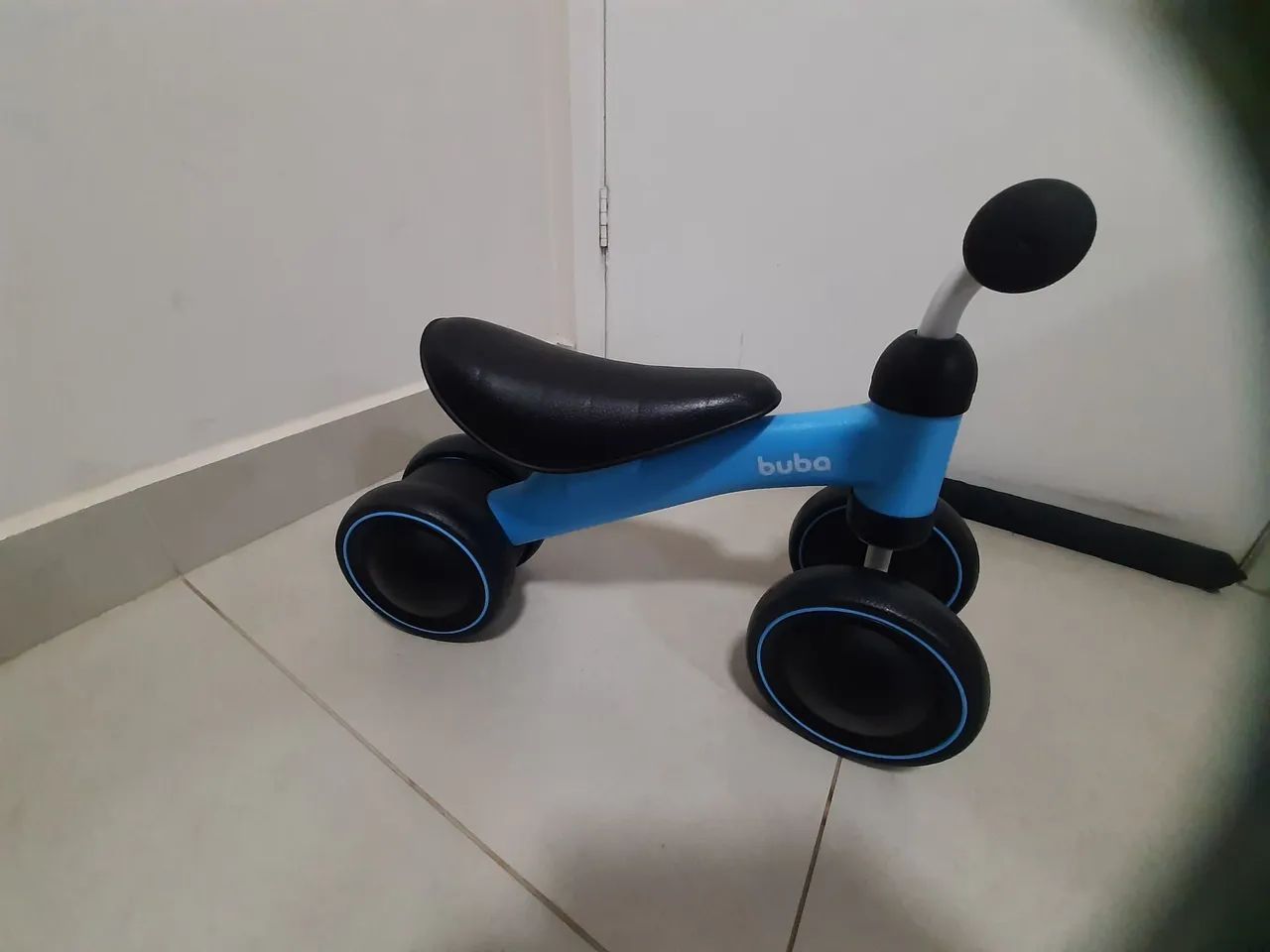 Bicicleta de equilíbrio 