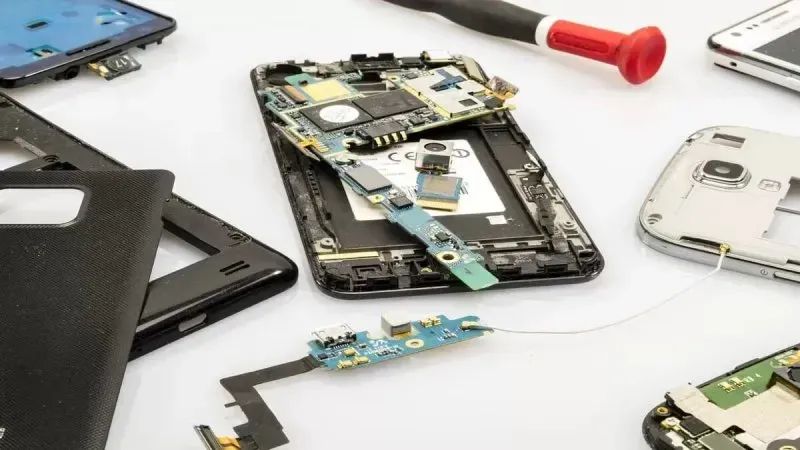 Manutenção em celulares - Foto 4