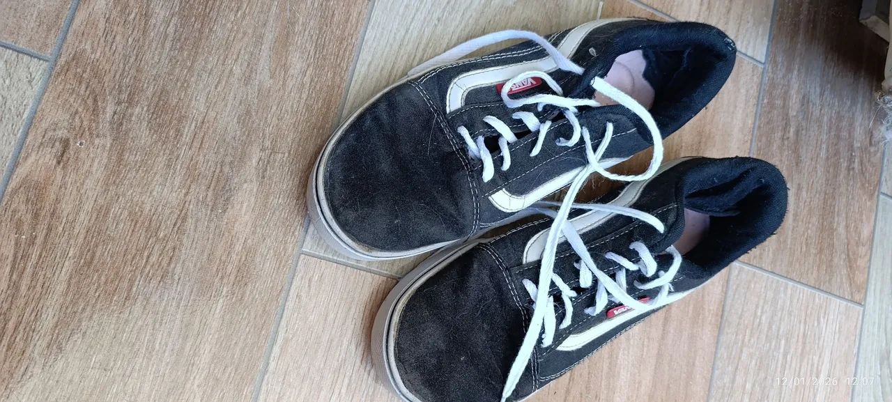 Doação tenis num 38