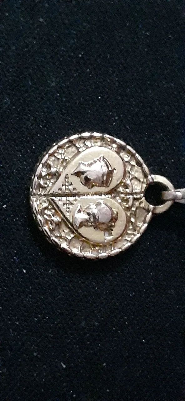 Pingente Cara Metade, ouro. - Foto 2