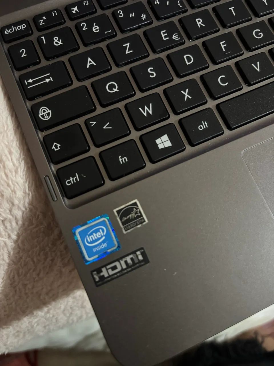 Vendo notebook tablete Asus  - Foto 2