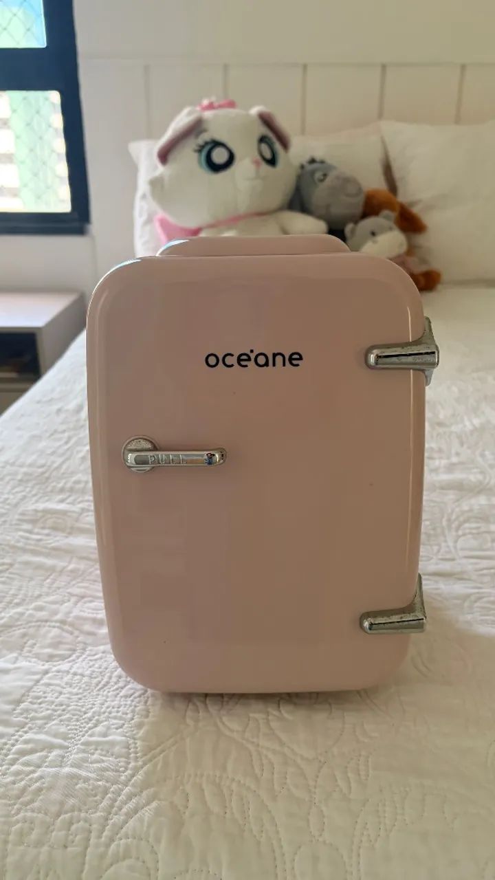 Mini Geladeira Skincare Océane - Cor Rosa 4L