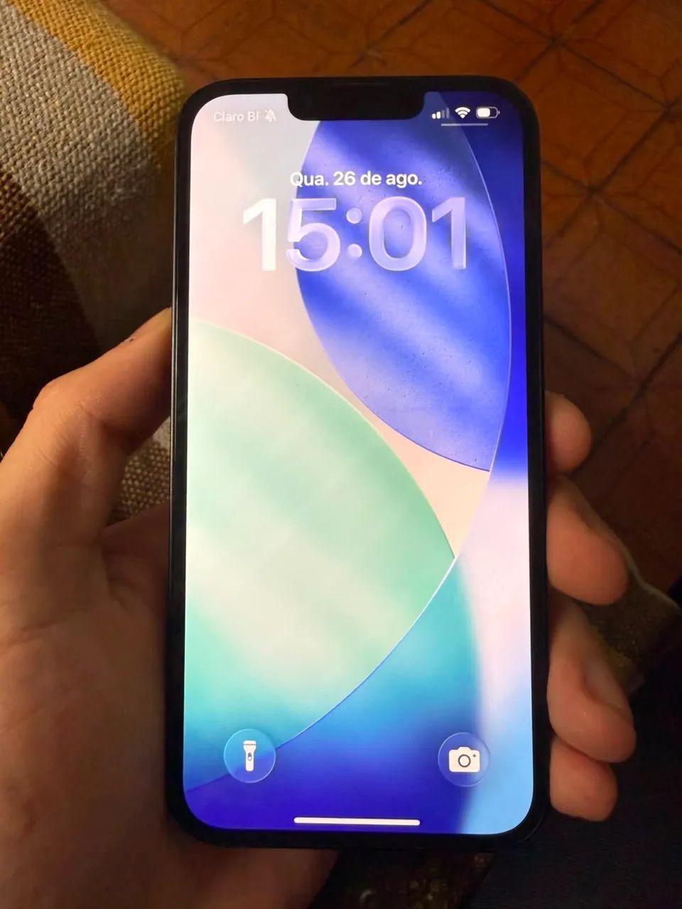 iPhone 16e