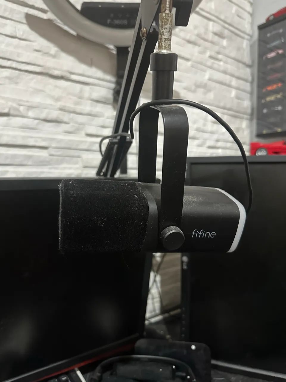 Microfone fifine USB C e xlr, possui rgb e a caixa - Foto 3