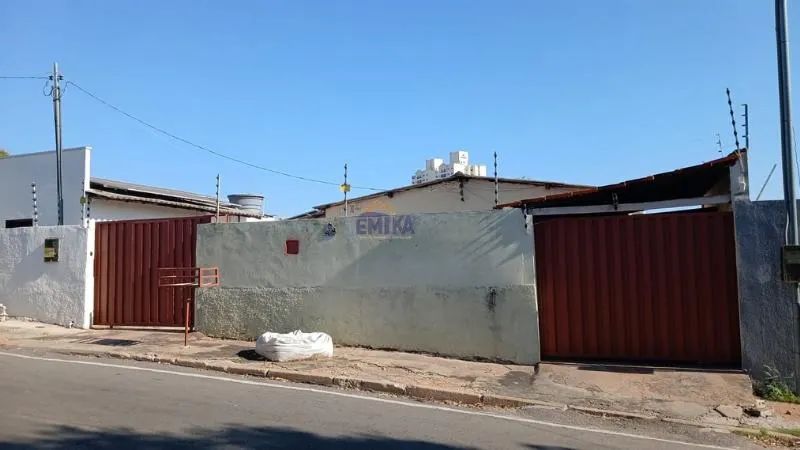 Casa com 2 quarto(s) no bairro Quilombo em Cuiabá - MT