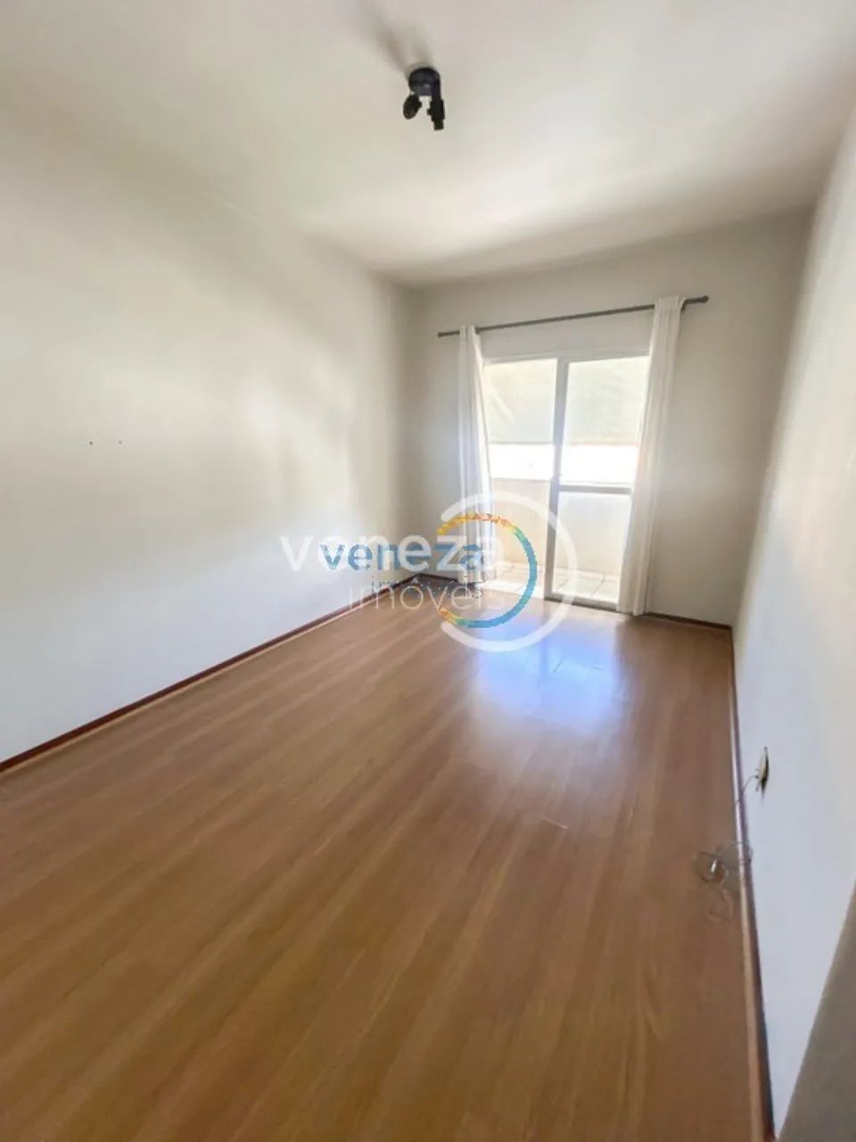 Apartamento à venda no Edifício Castello Forte, Centro de Londrina - Foto 2