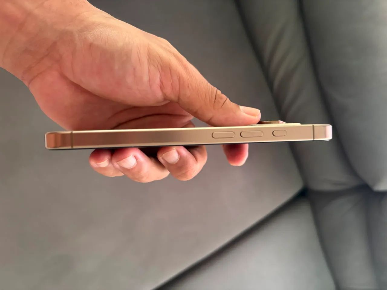 iPhone 16 Pro - Foto 5