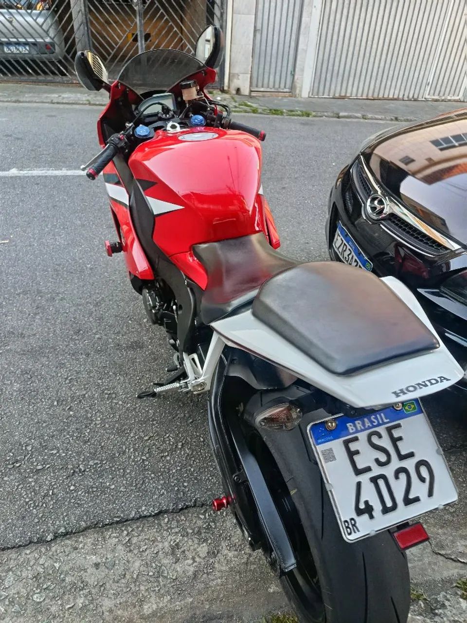 CBR 1000 - Foto 4