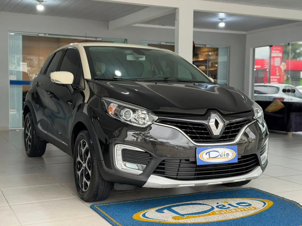 Renault Captur Intense 1.6 16V Flex 5P Aut. 2019 - Foto 2