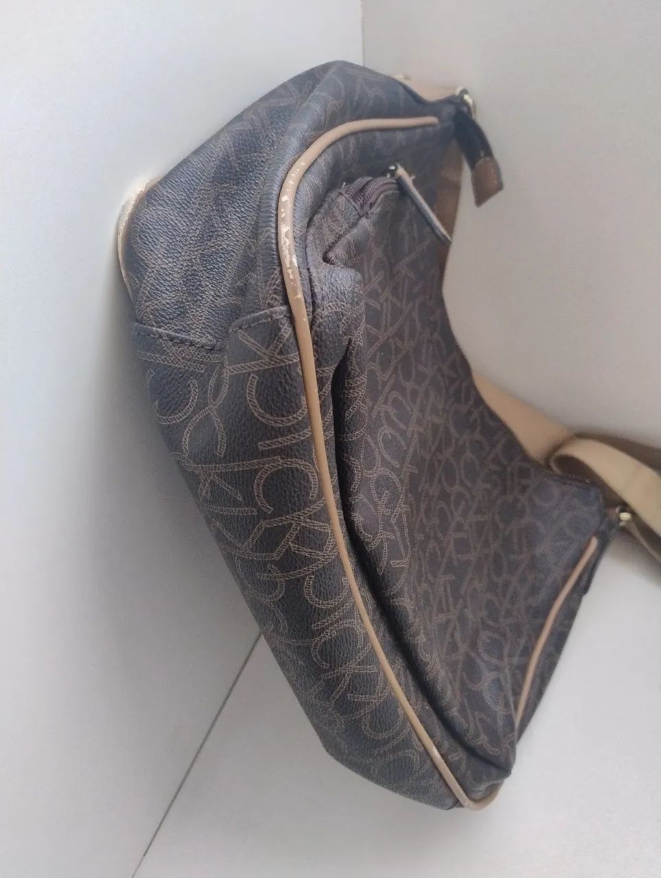 Bolsa Calvin Klein para reparo  - Foto 3