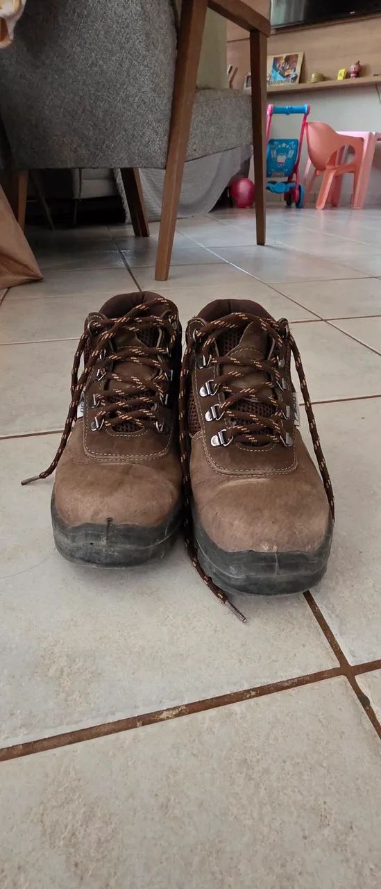 BOTA PARA OBRA 