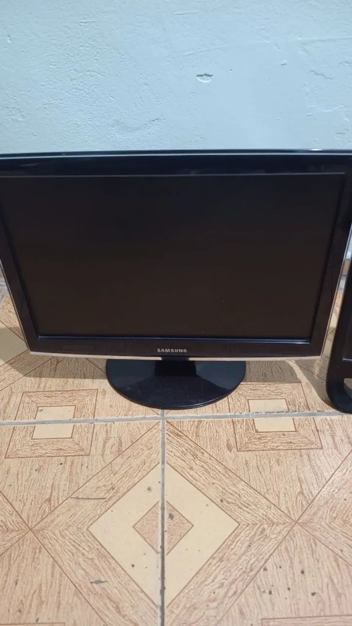 Monitor Samsung e AOC  - Foto 3