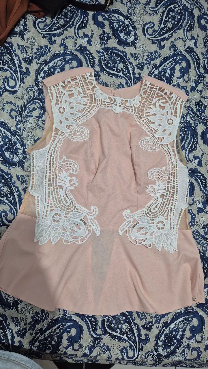 Blusa seminova 