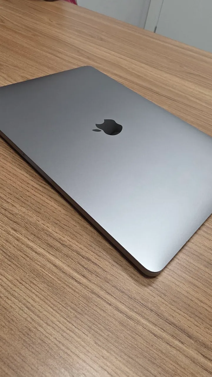 MacBook Pro 13
