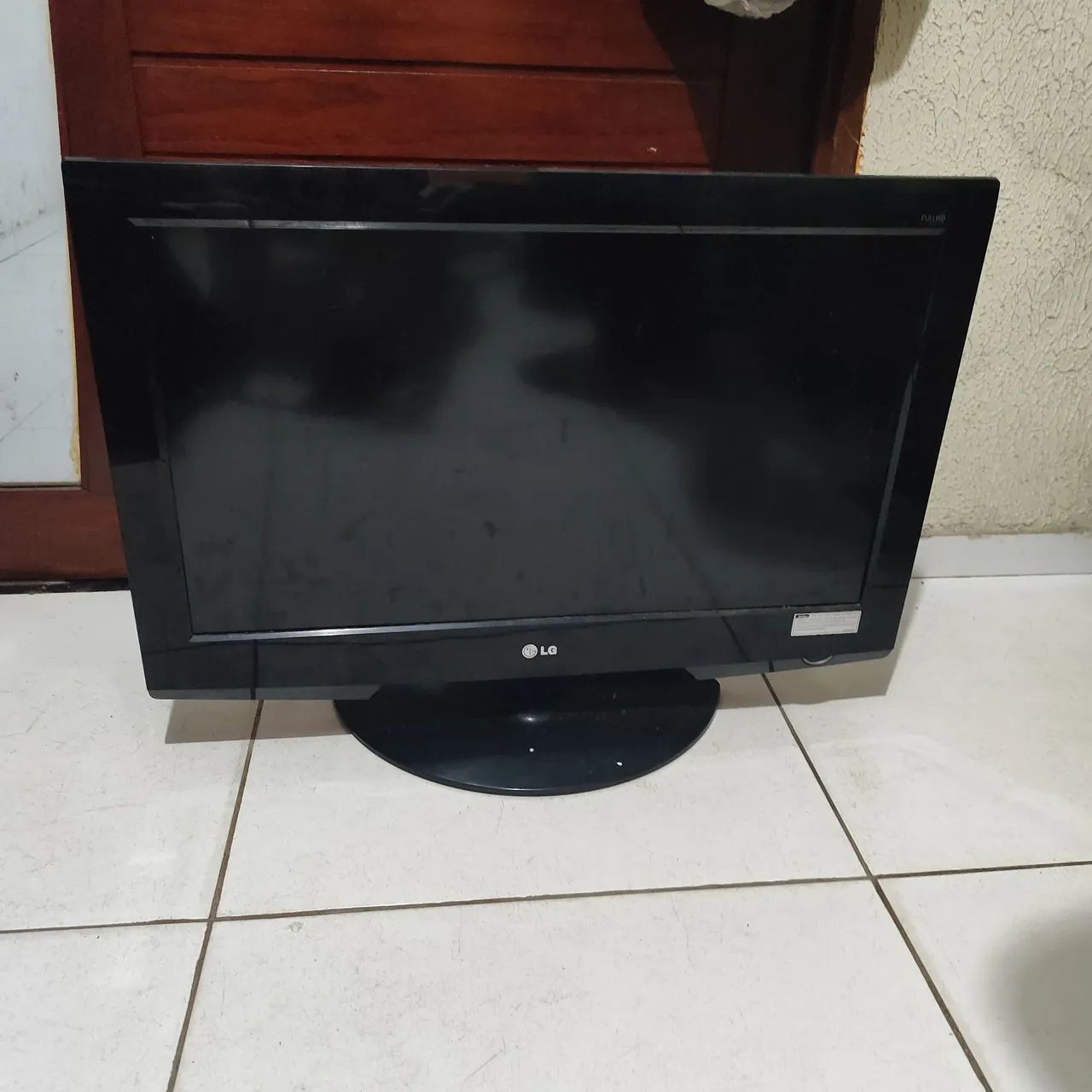 Tv LG com deifeito.