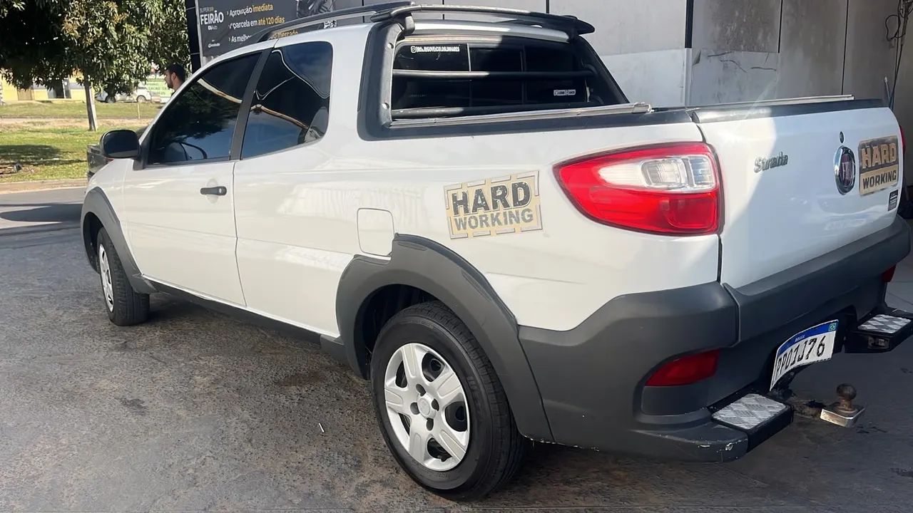 Fiat Strada Working Celeb.1.4 Fire Flex 8V CD 2016 - Foto 3