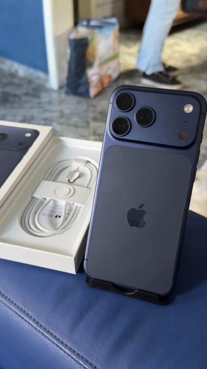 iPhone 17 Pro Max - 256GB - Azul