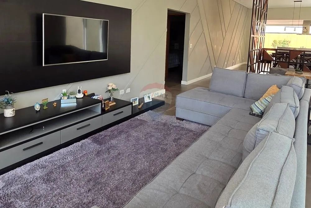 Casa Semi Térrea com 03 suítes em Aldeia da Serra! - Foto 3