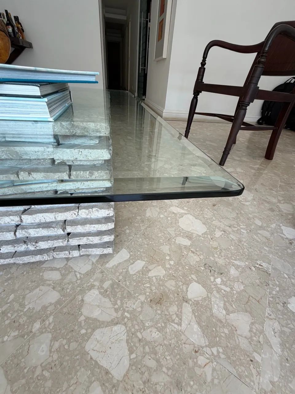 Mesa de centro com tampo de vidro - Foto 4