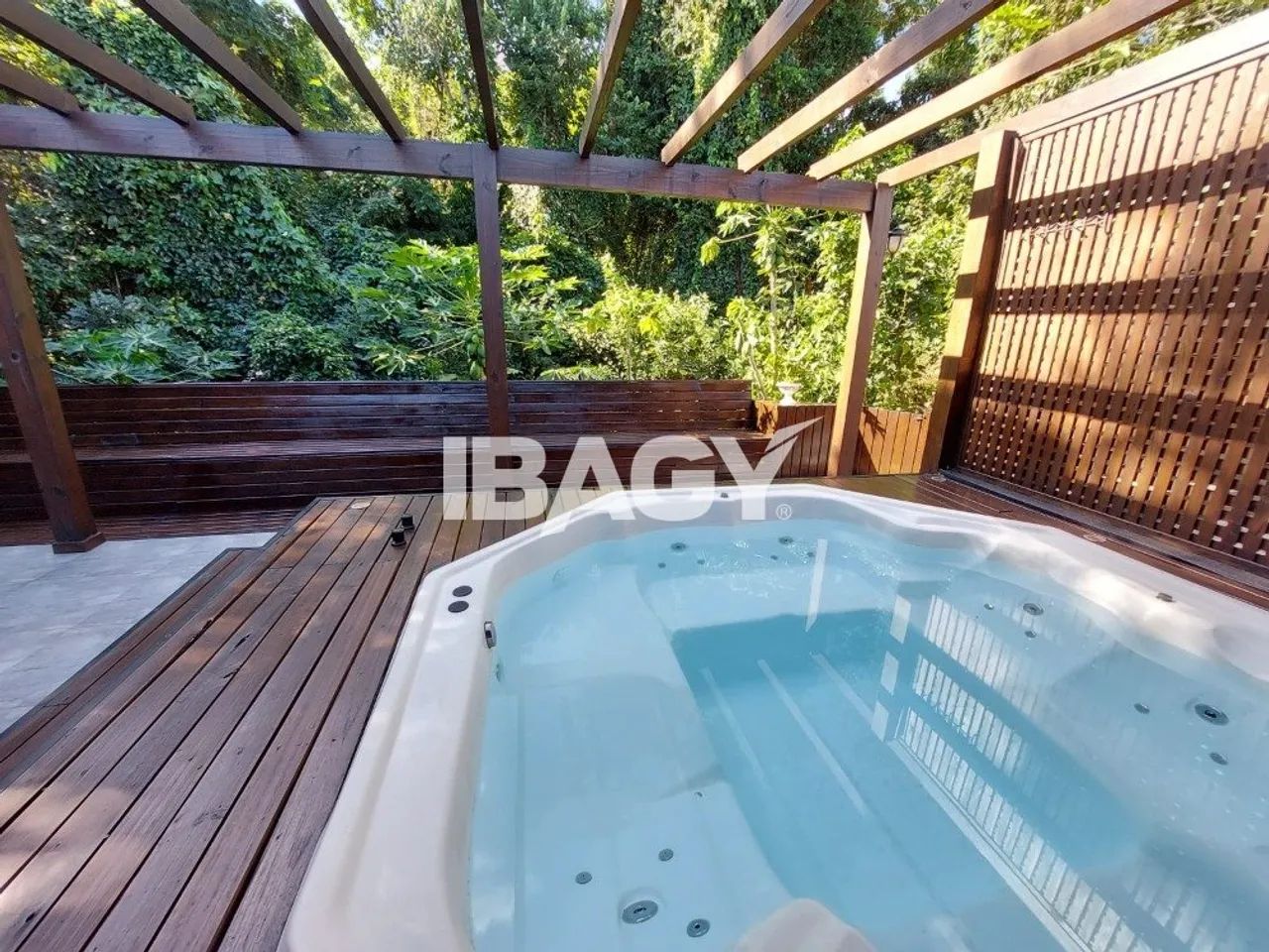 Excelente Casa 3 dormitório(s) em Itacorubi - Florianópolis - Foto 3