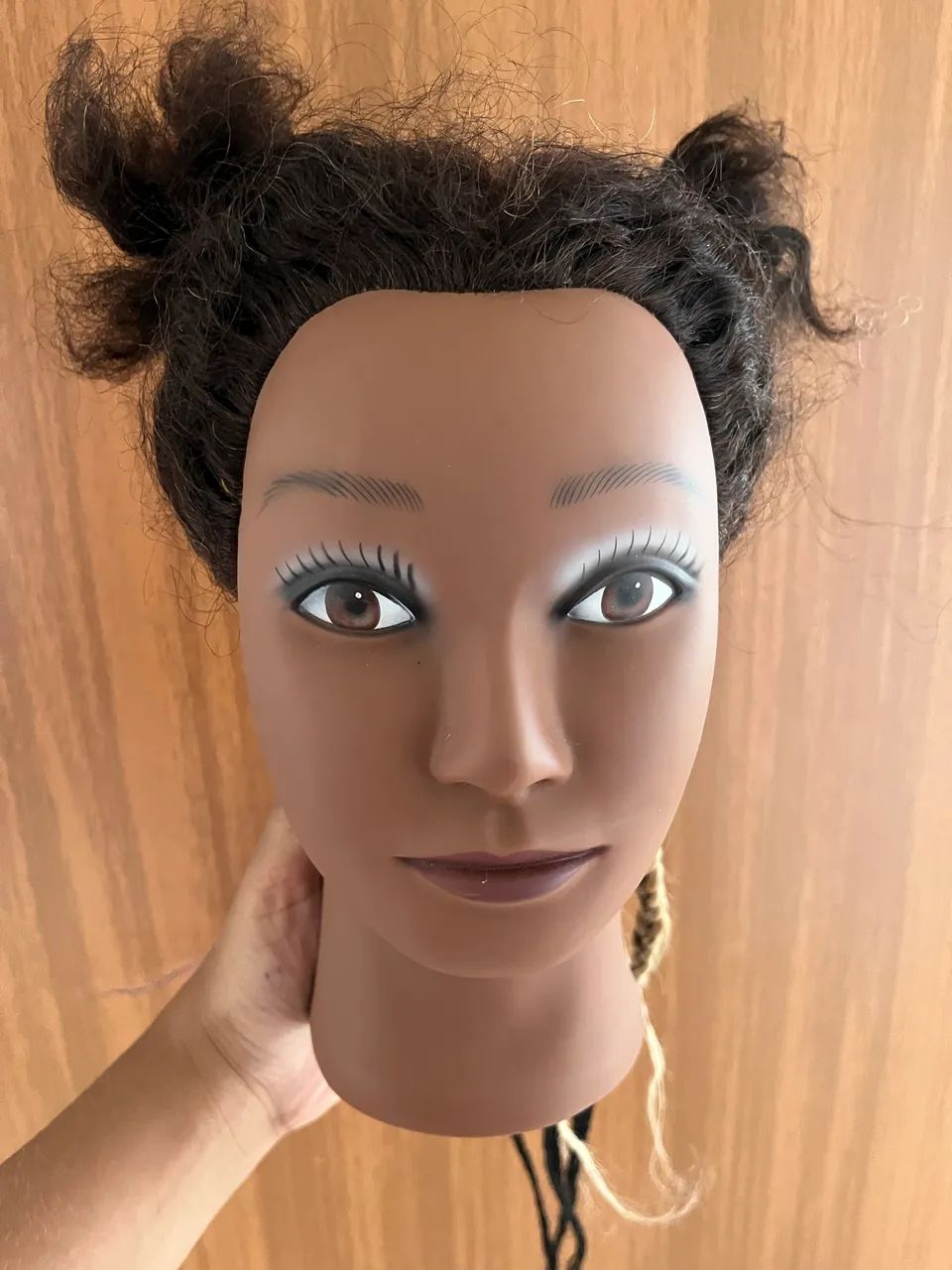 CABEÇA DE BONECA PARA TREINO METADE SINTÉTICO E METADE HUMANO - Foto 5