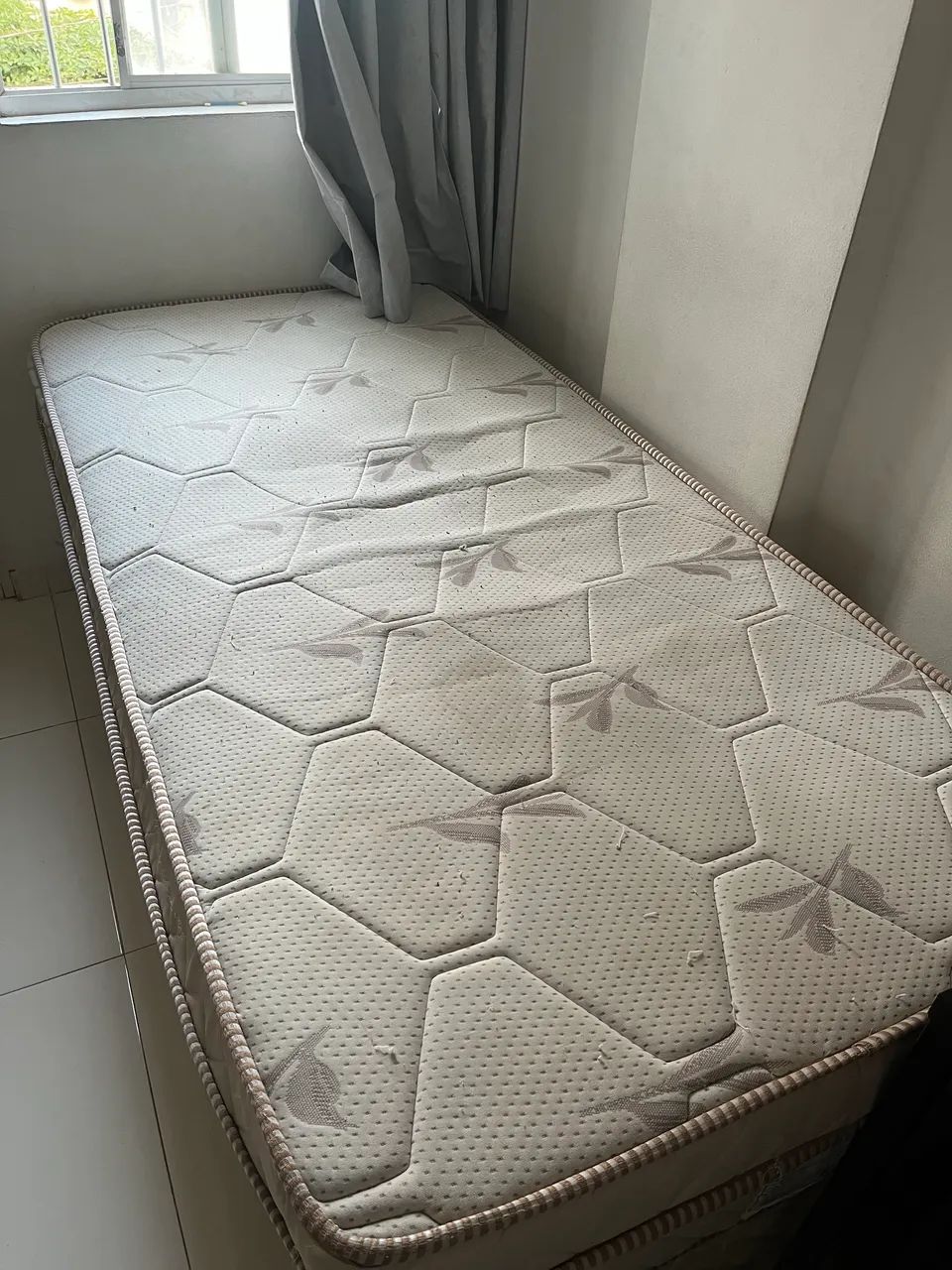 Cama box - solteiro