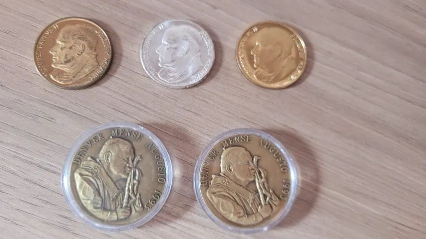 Kit  medalhas Vaticano