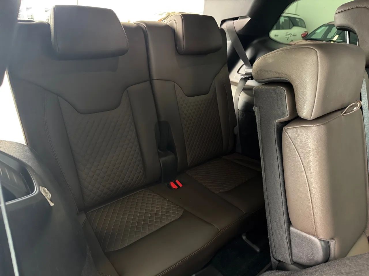 Jeep Commander Overl. TD380 2.0 4x4 Die. Aut., foto 14 de 17