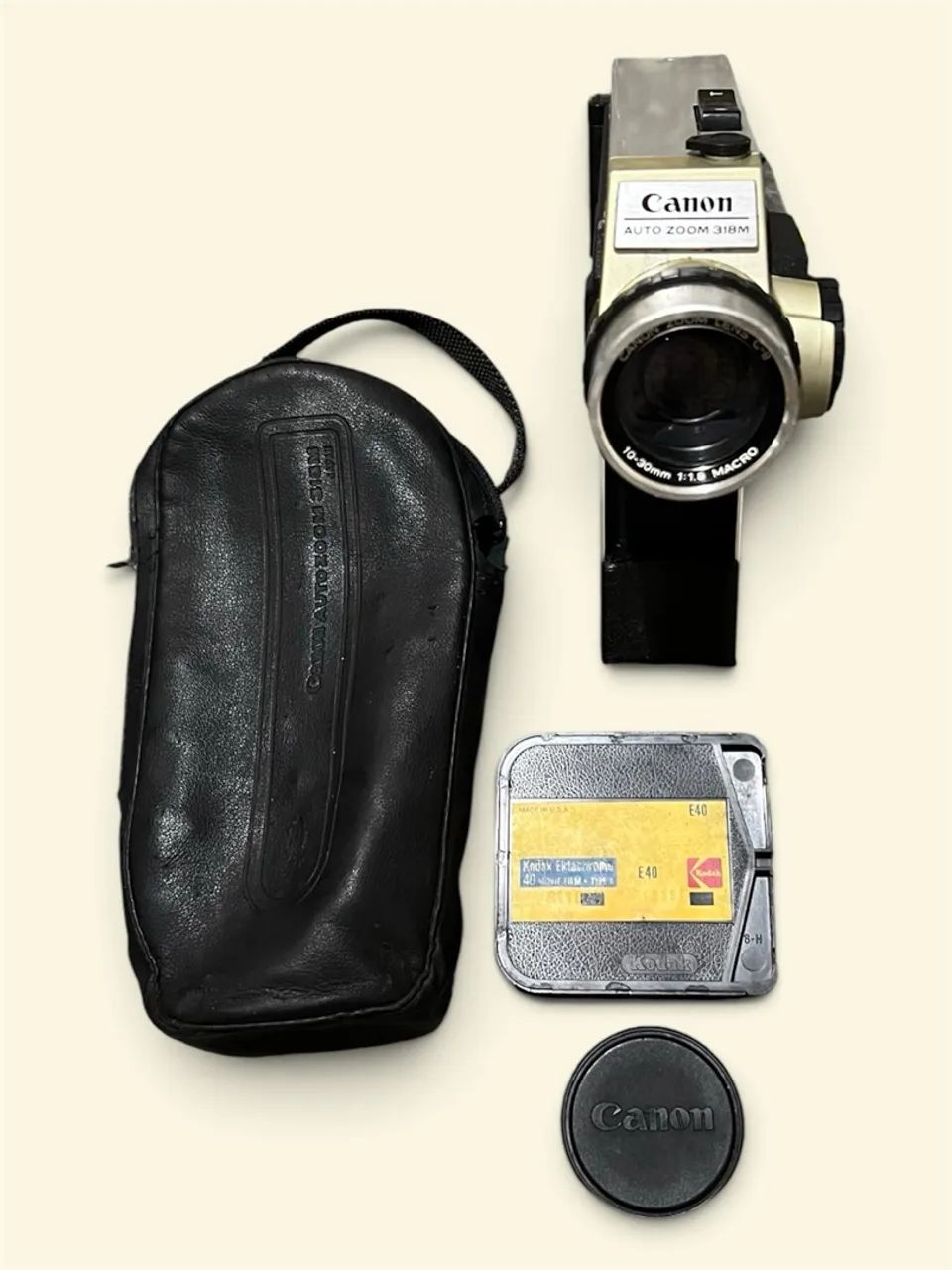ジャンク扱い　Canon AUTO ZOOM 318M フィルム８mmカメラ Camera Canon Auto Zoom 318m Super 8 Vintage Colecionador (Usado