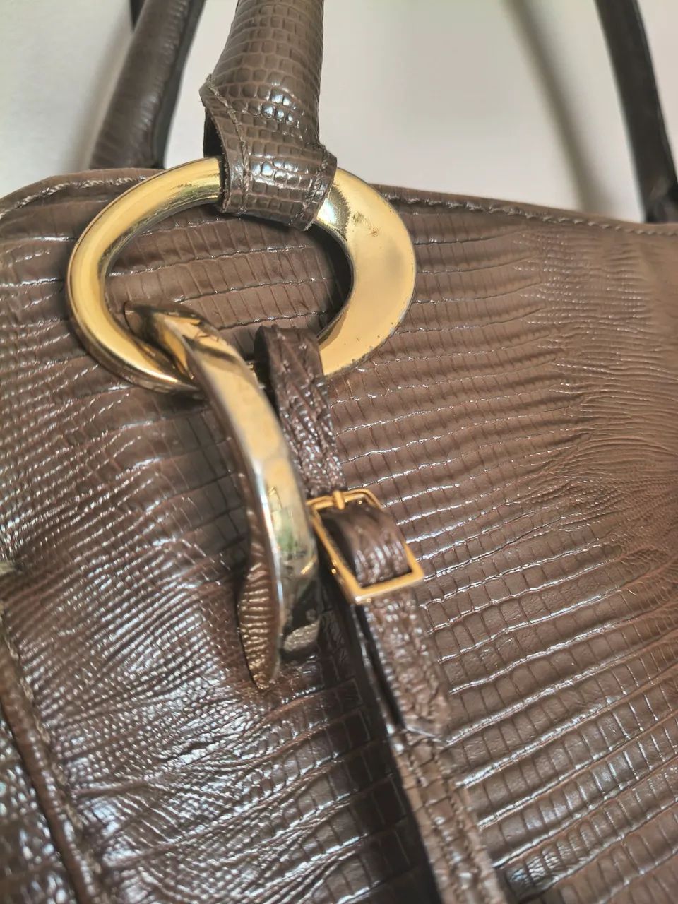 Bolsa marrom  clássica  - Foto 5