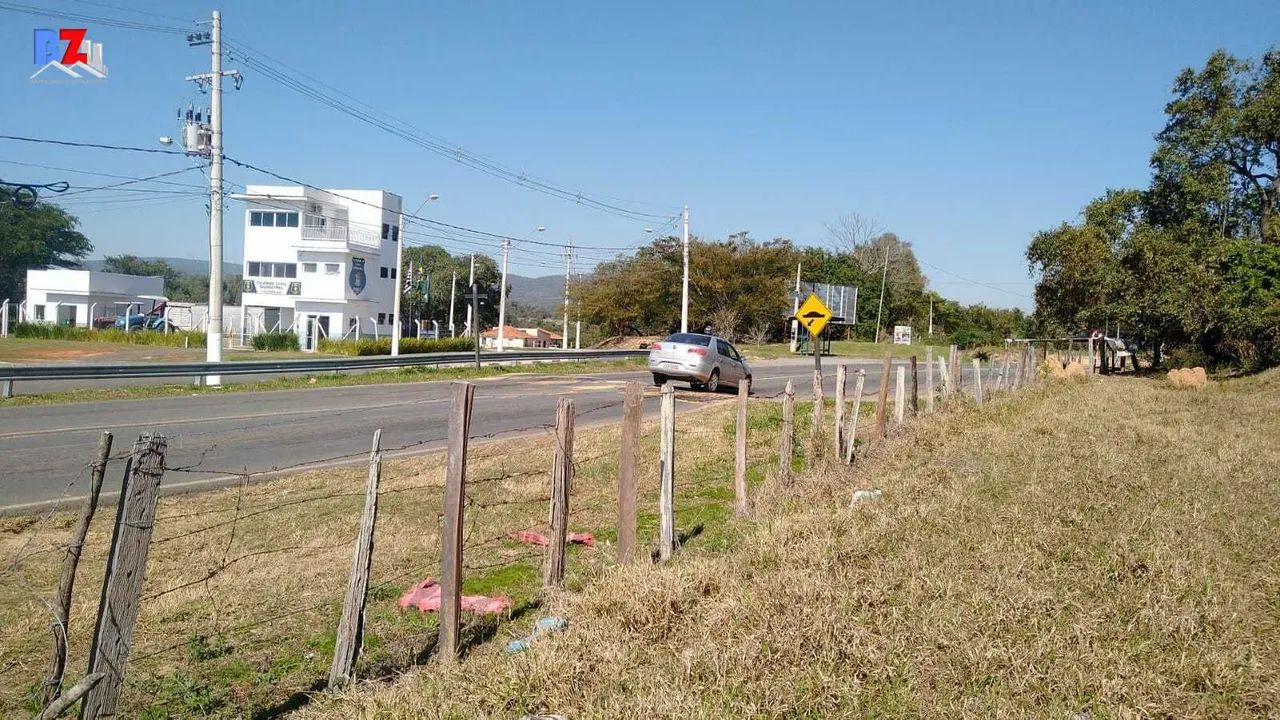 Área Comercial em Bacaetava, Iperó/SP