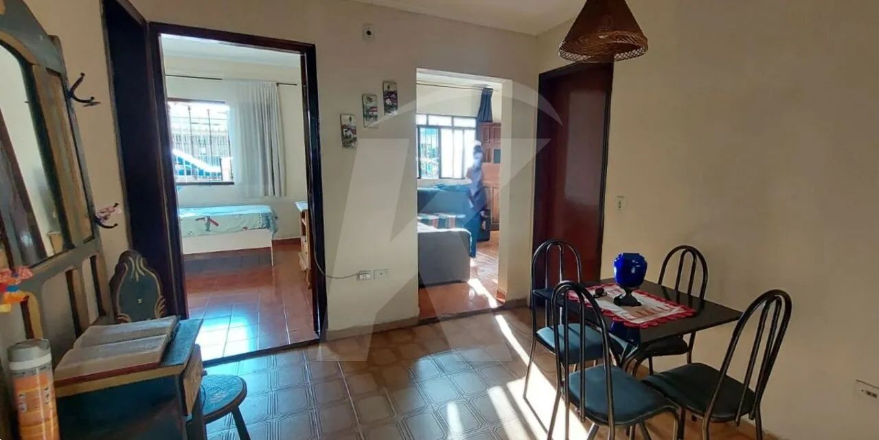 Casa térrea com 2 quartos 3 vagas e edícula - Jardim Brasil - Foto 4