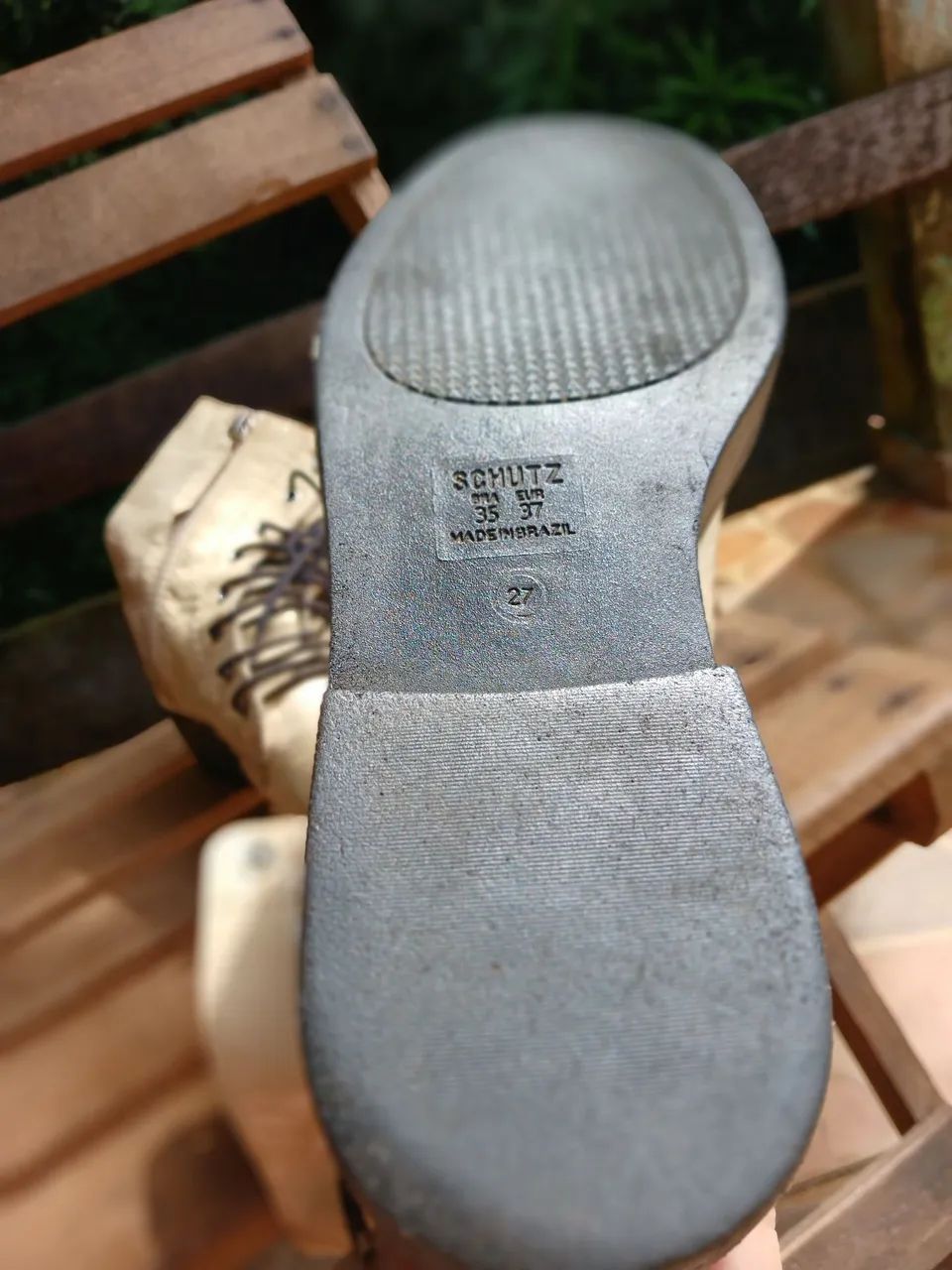 Coturno Bold Verniz da Schutz - Foto 5
