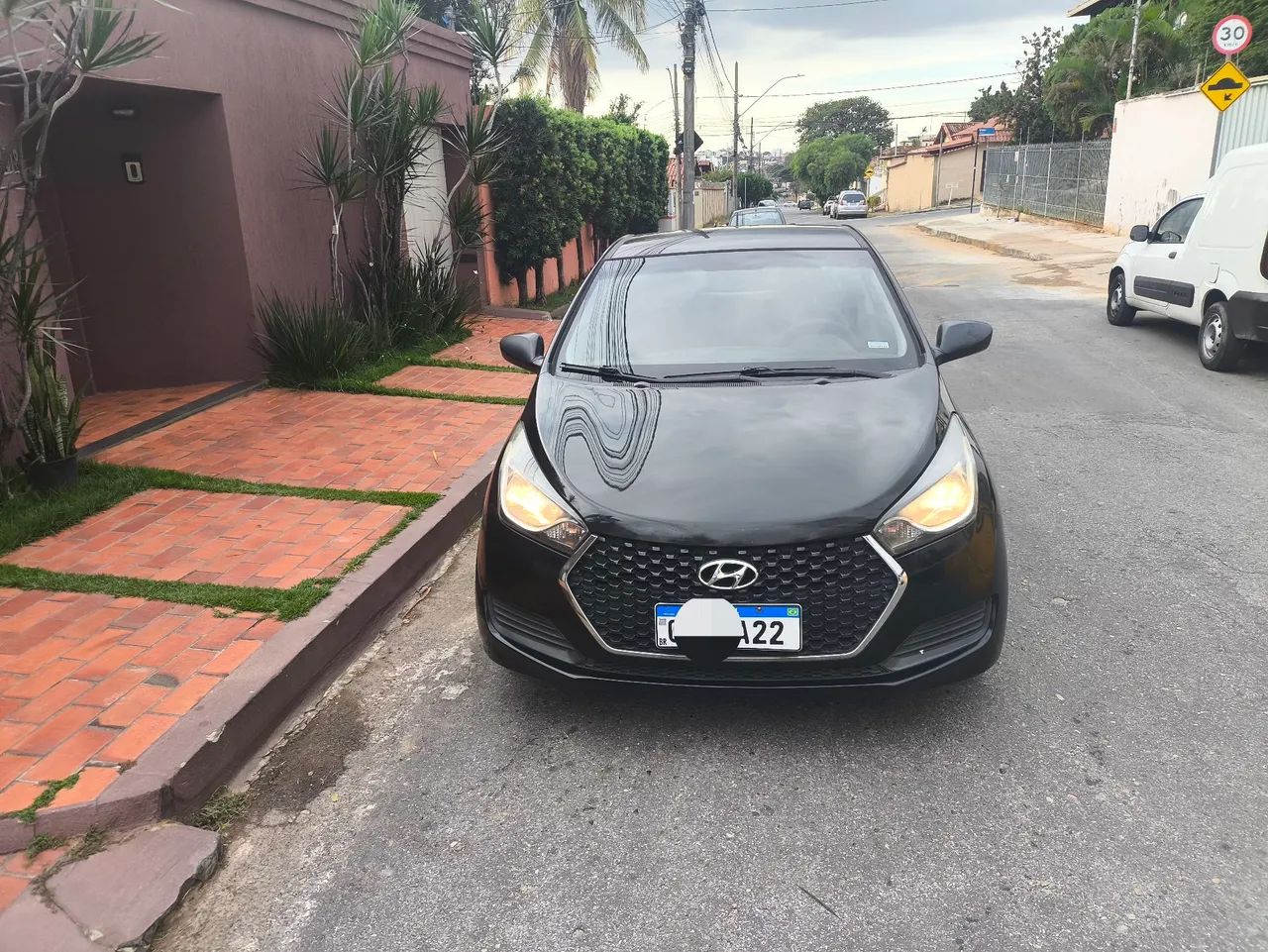 Hyundai Hb20S HB20S Unique 1.0 Flex 12V Mec. 2019
