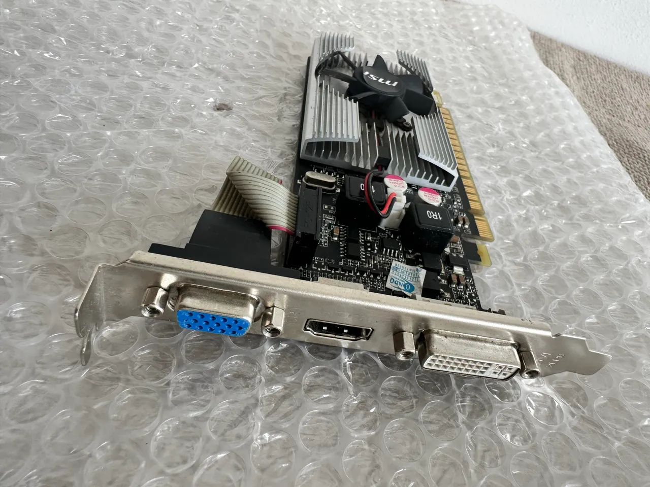 Placa de vídeo NVIDIA GeForce 210 1Gb MSI N210-MD1G/D3 - Foto 5