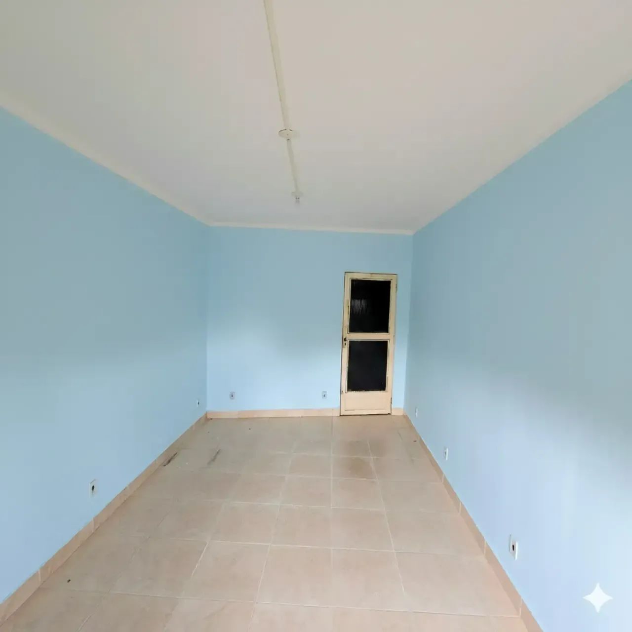 Sala comercial no coração de Nilópolis R$ 65.000 - Foto 2