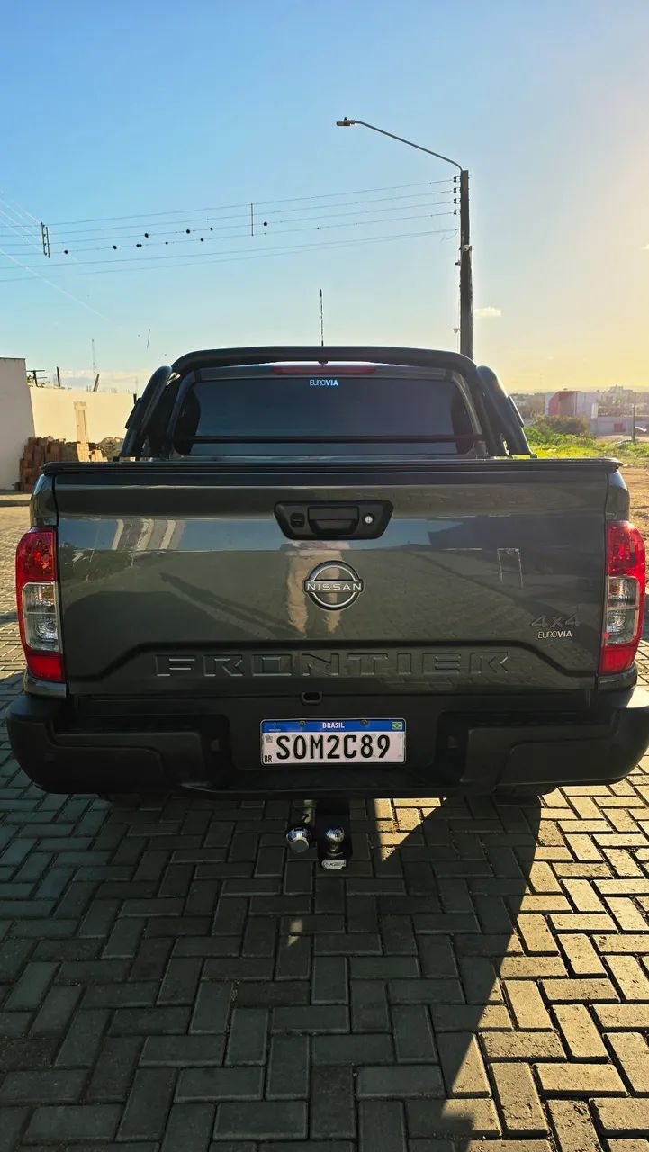 Nissan Frontier Attac.cd 4X4 2.3 Bi-TB Die. AUT 2025 - Foto 6