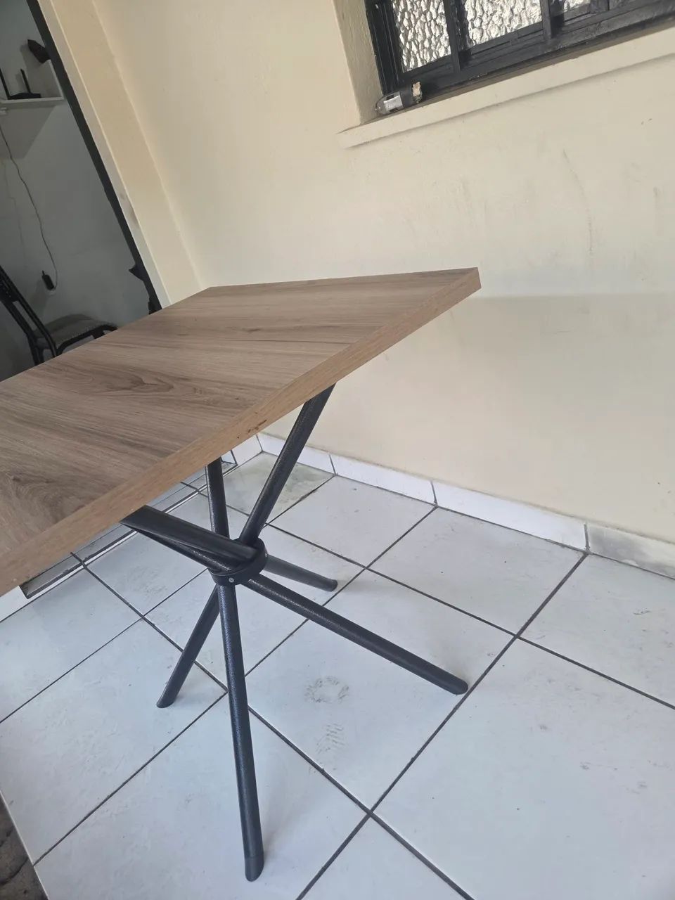 Mesa com 4 cadeiras  - Foto 4