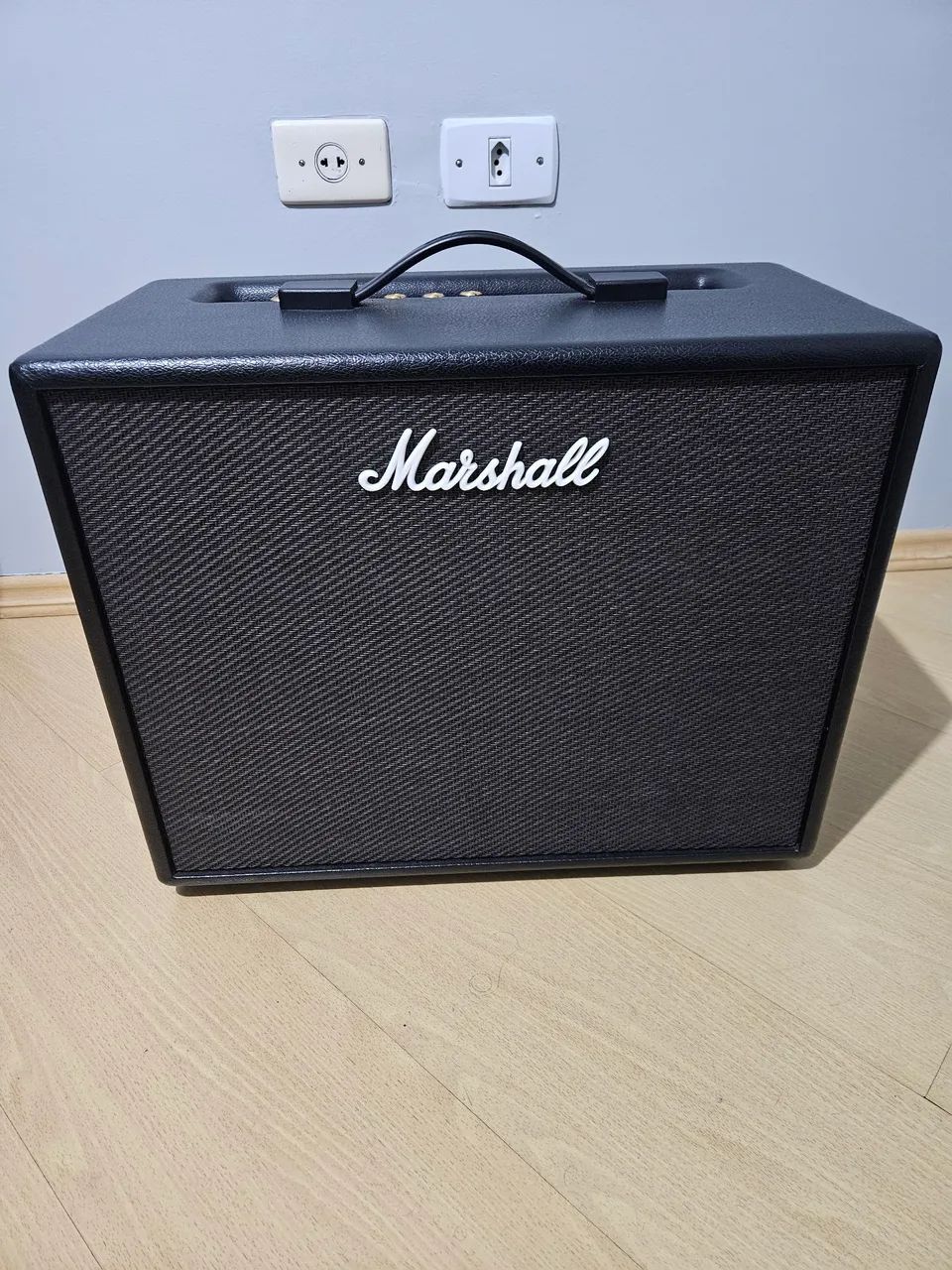 Amplificador Marshall Code 50