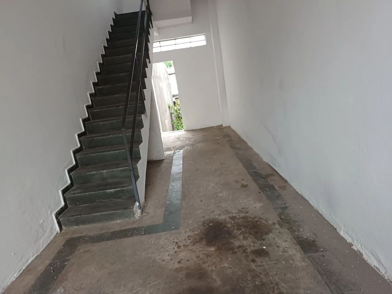 Alugo casa, local comercial - Foto 3