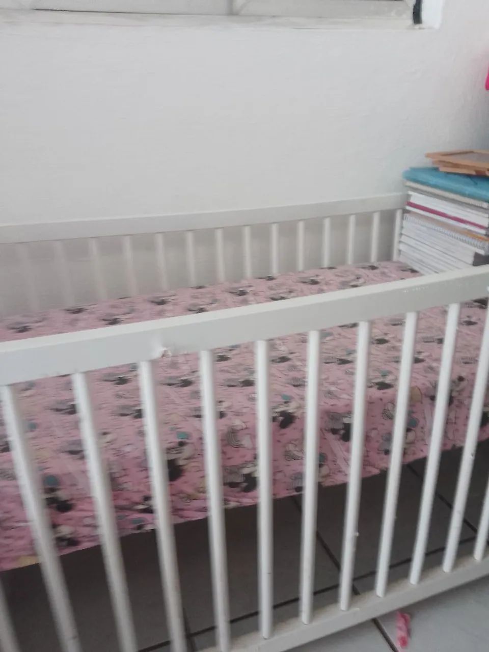 Vendo um berço usado com o colchão  - Foto 3