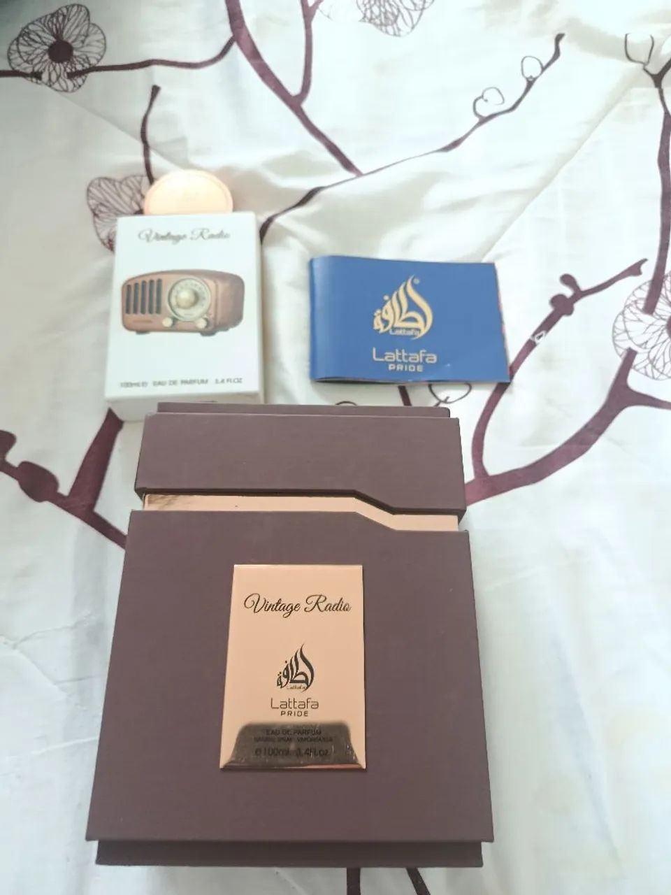 Lattafa  Vintage Radio perfume - Foto 3