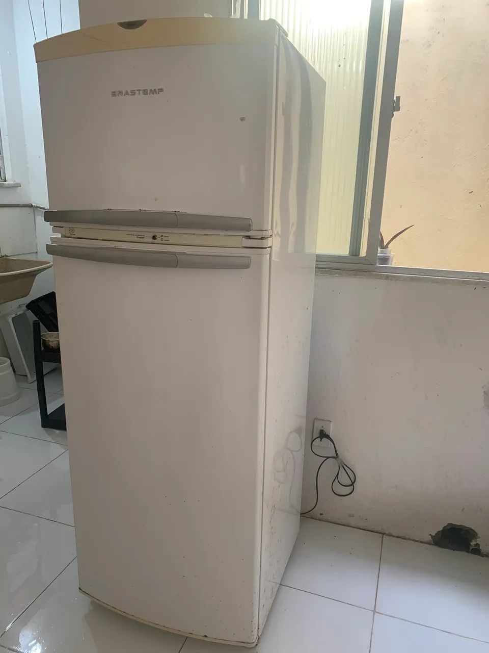 Vende-se uma geladeira Brastemp  - Foto 2
