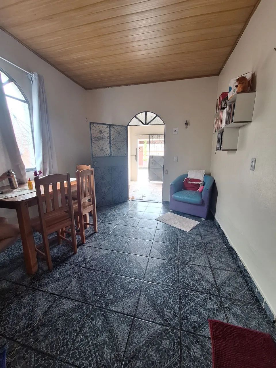 Vendo casa com Título Definitivo e poço artesiano  - Foto 3