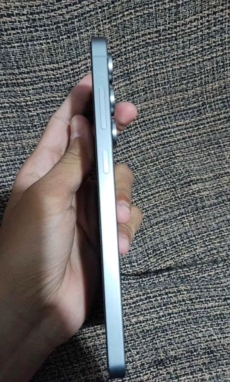 Samsung 25FE  - Foto 2