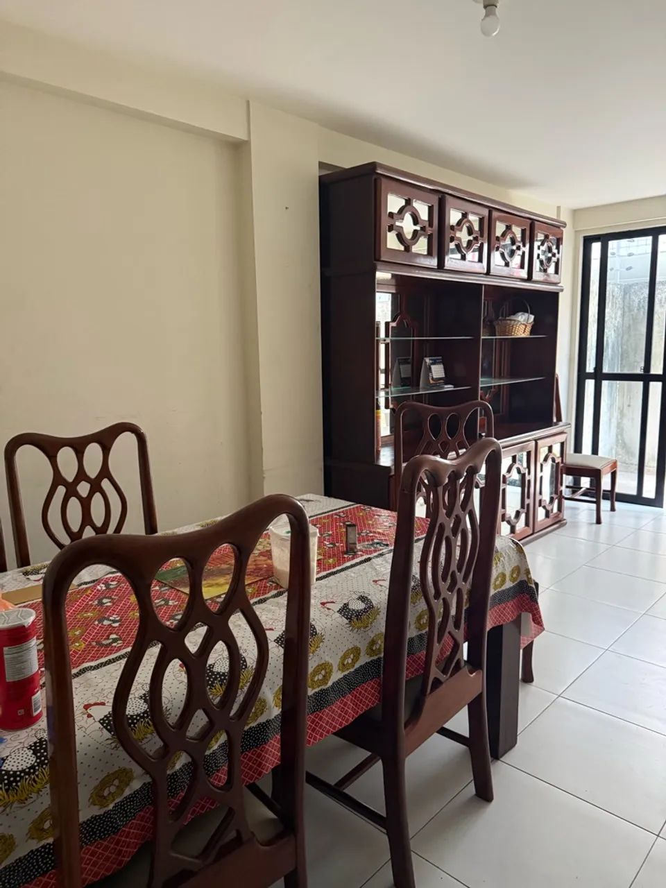 Conjunto mesa e armário  - Foto 5